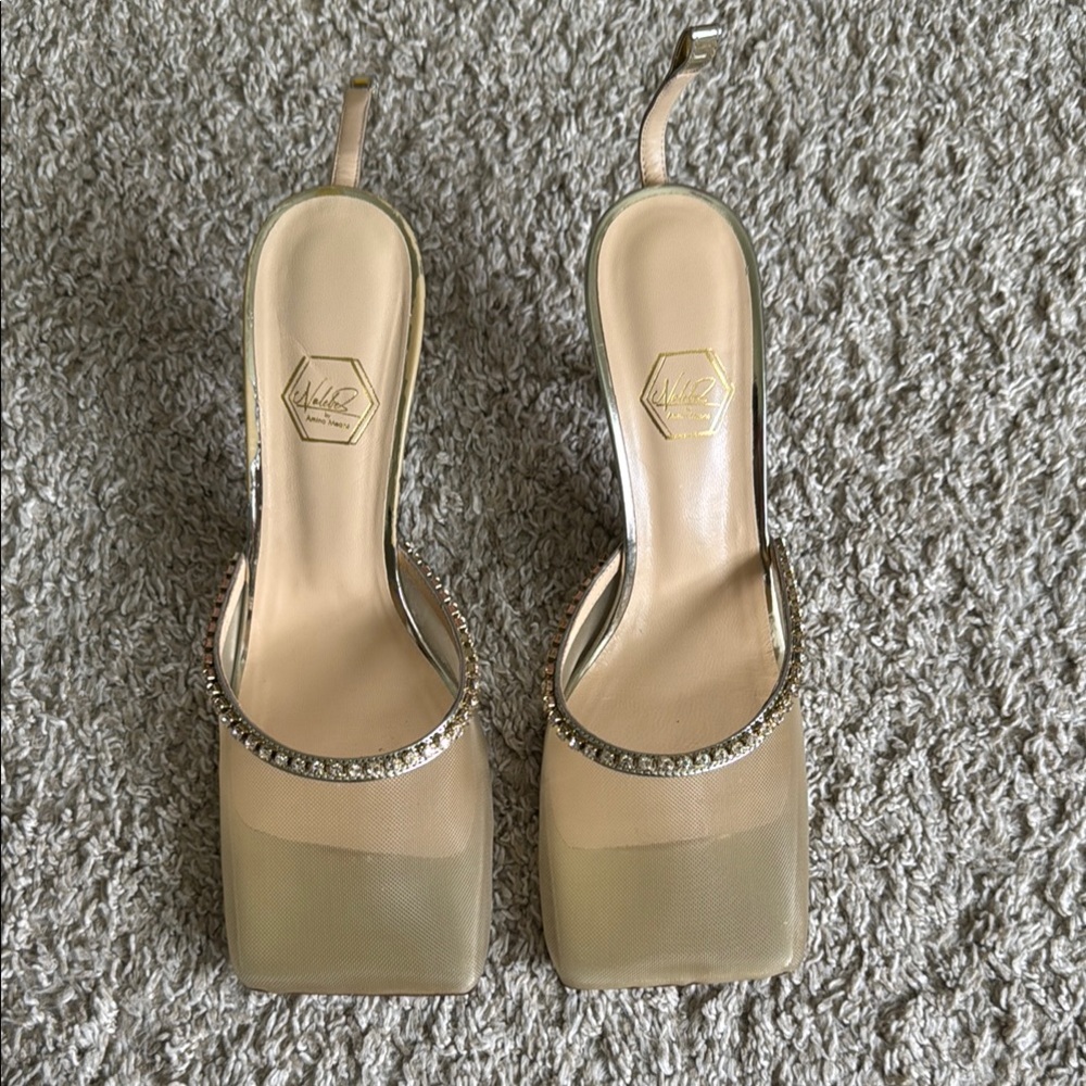 Elegant Women's Gold Heels with Rhinestone Detail